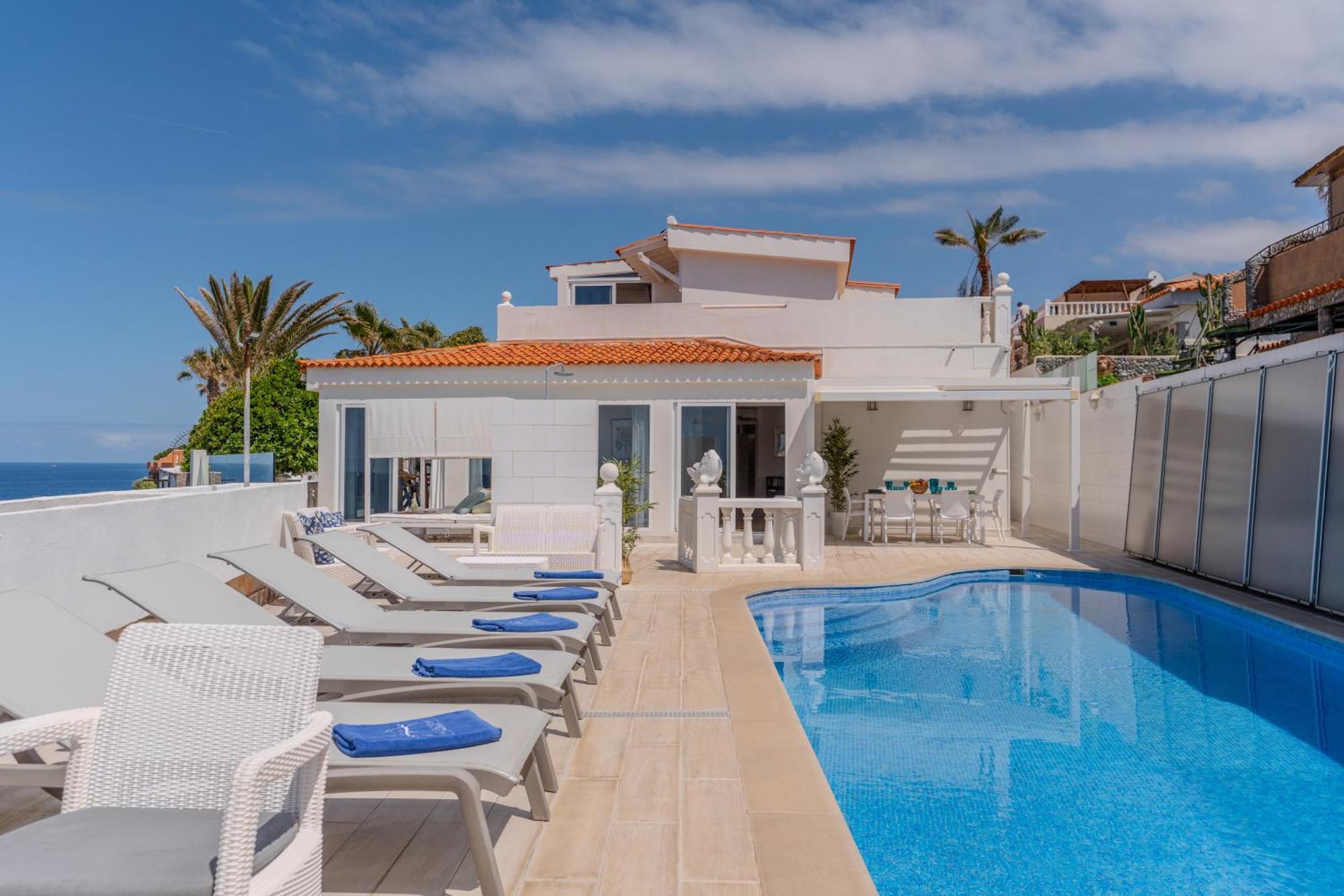 Villa Blanca Callao Salvaje Exterior photo